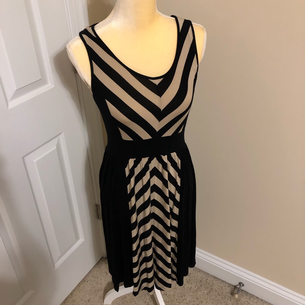 Spense Black & Tan Stripe Swing Dress S